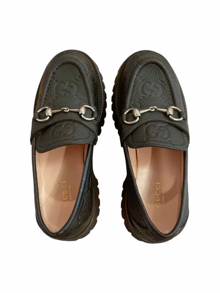 GUCCI Size 37 Black Shoes