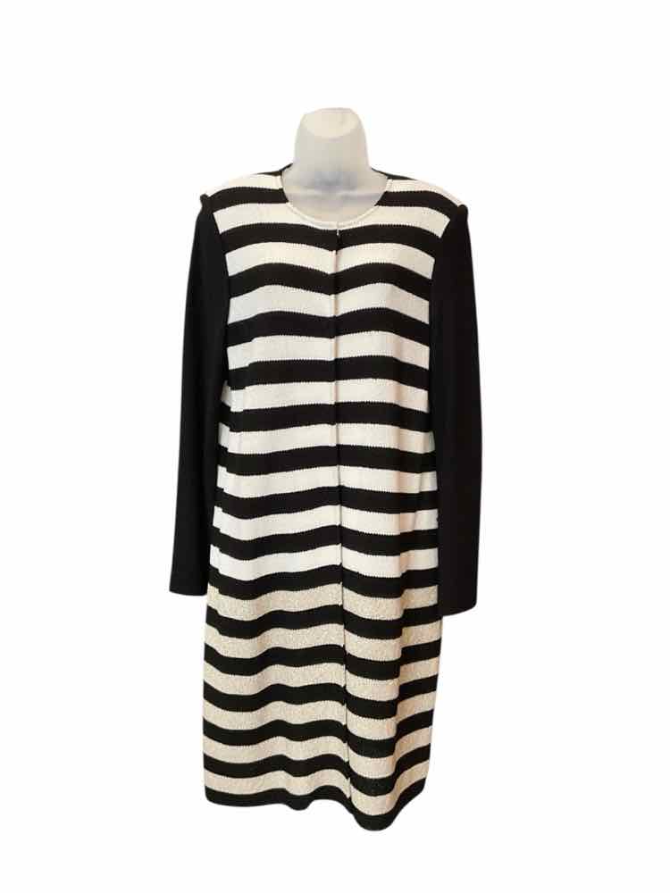 ST JOHN Size 12 BLK/WH Coat