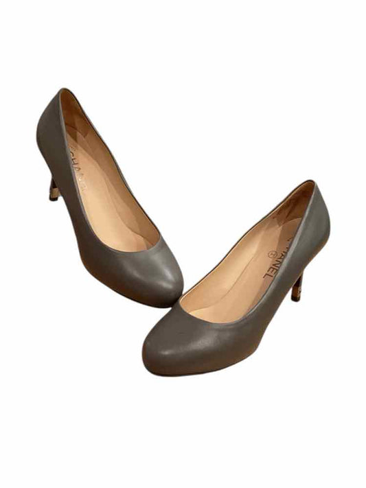 Chanel Size 38.5 Grey Shoes