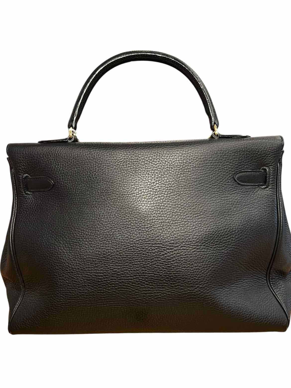 BOUTIQUE Size Large Black Purse