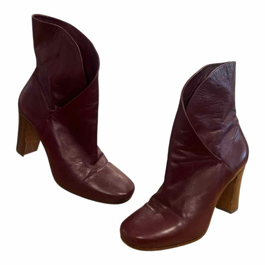Celine Size 38 merlot BOOTIES