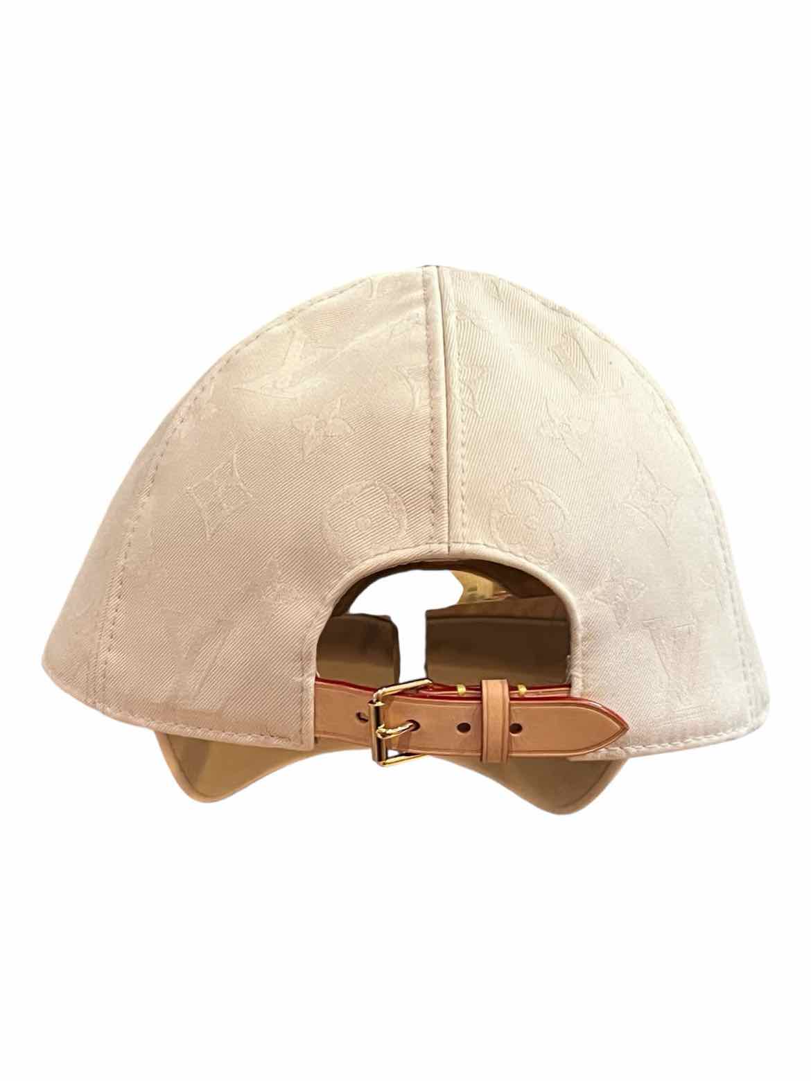 LOUIS VUITTON Size M Cream Hat