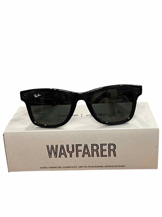 RAY BAN Black sunglasses