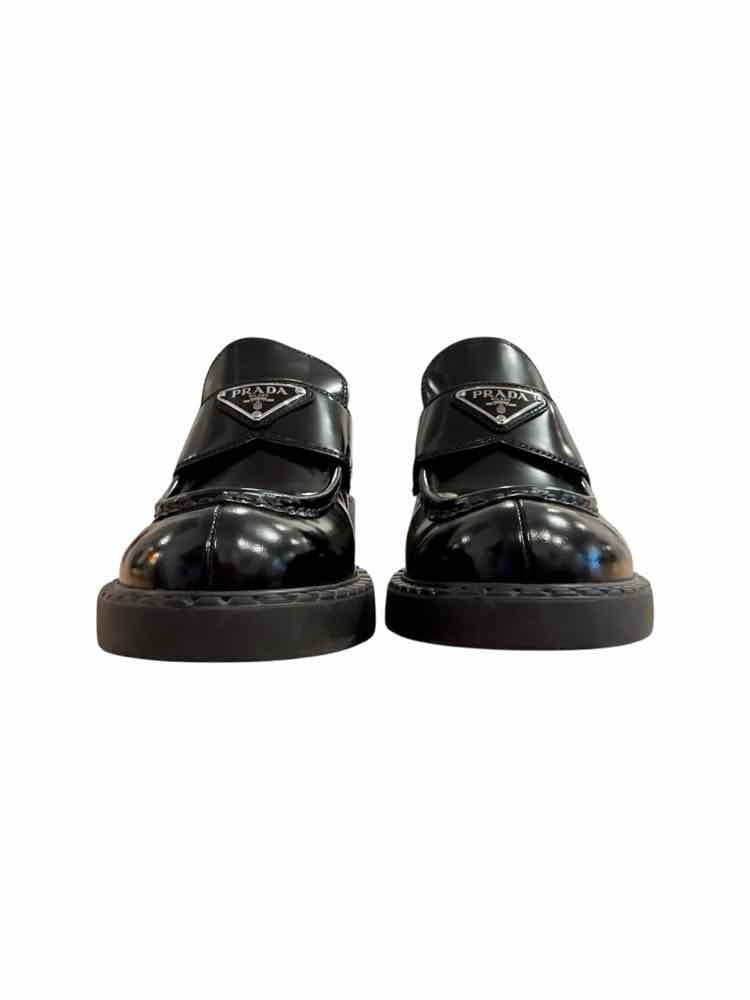 Prada Size 38.5 Black Shoes