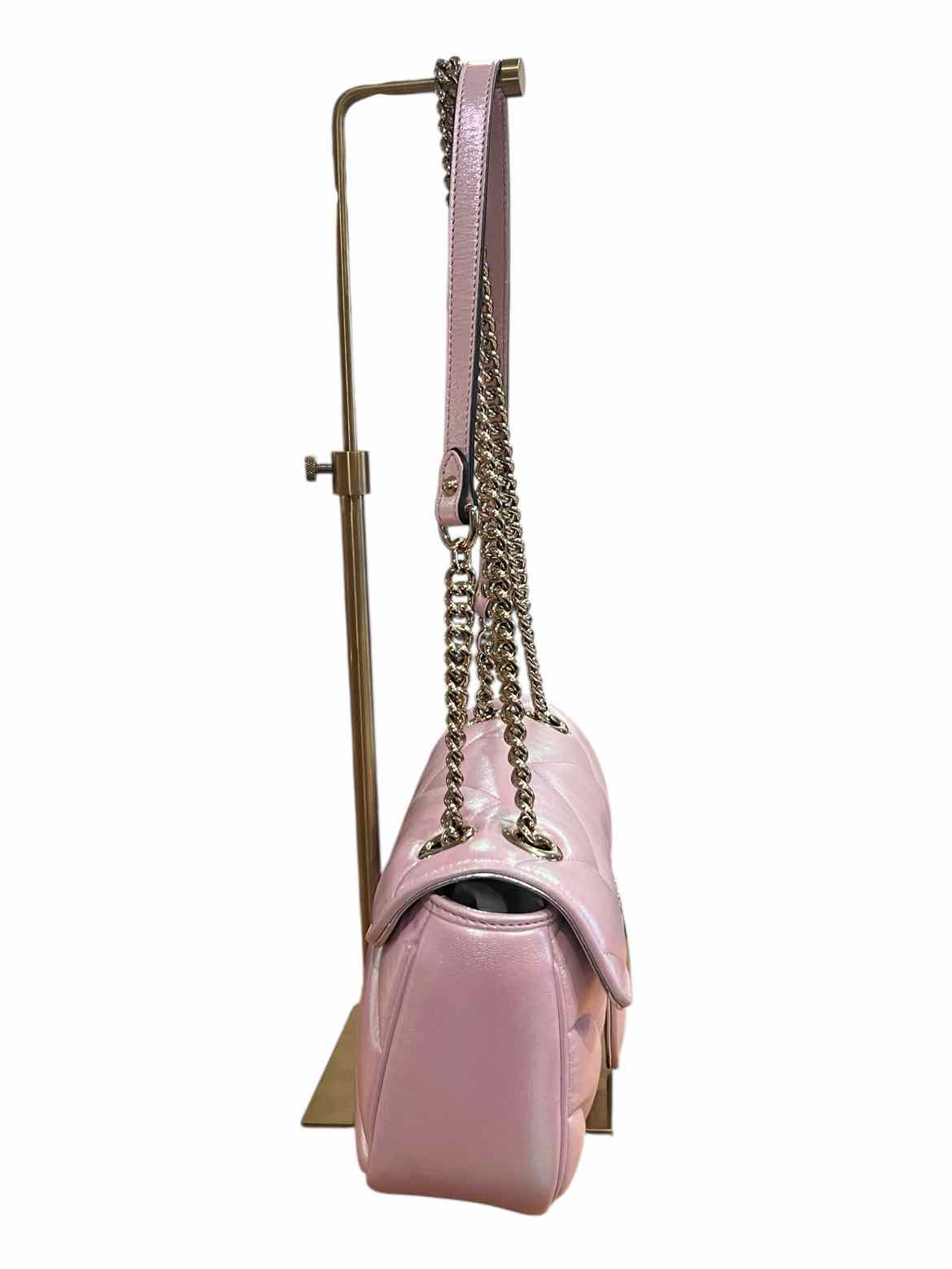 GUCCI Size Medium Iridescent Pink Purse