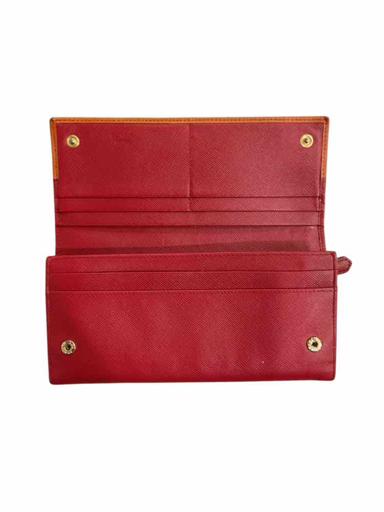 Prada Size Long red/orange Wallet
