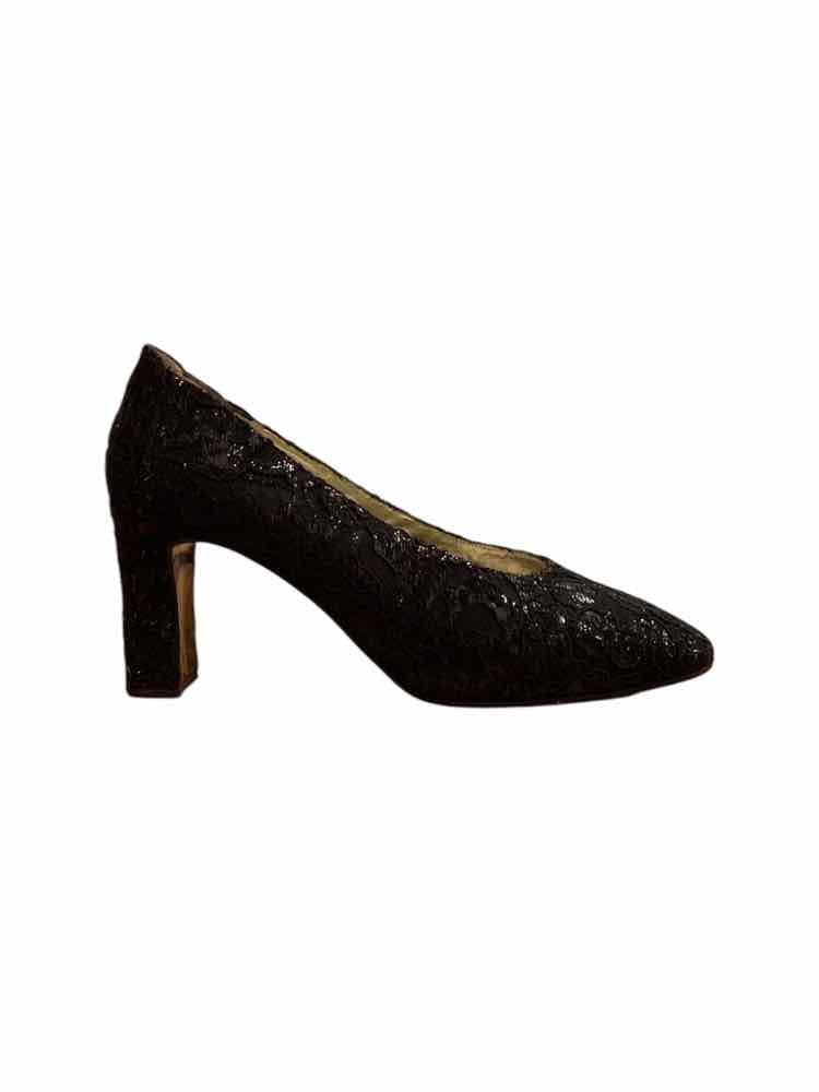 Chanel Size 38.5 Black Shoes