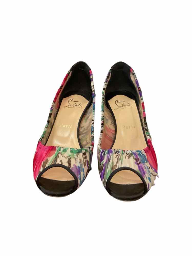 Christian Louboutin Size 38 BLK/MULTI Shoes