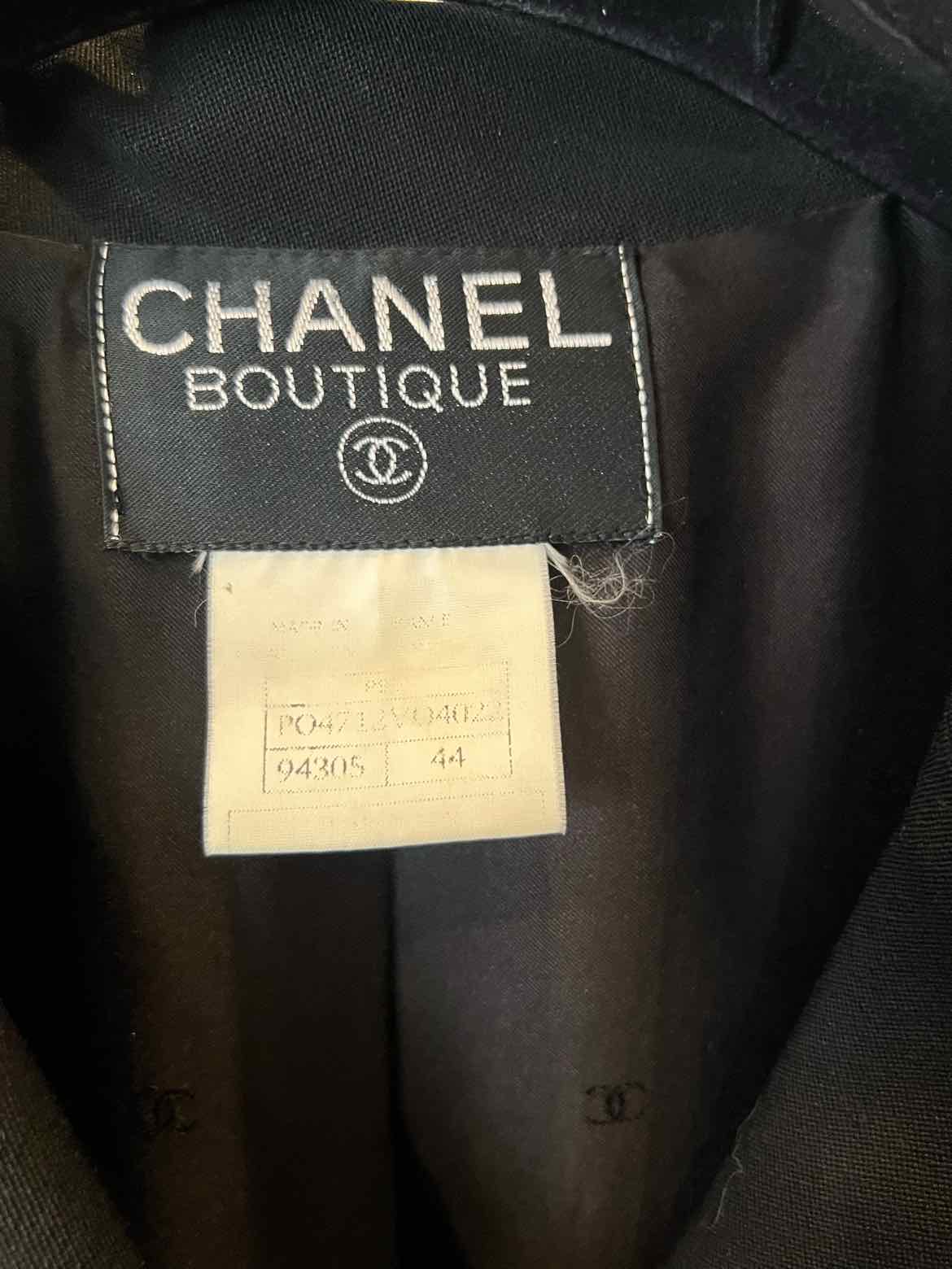 Chanel Size 44 Black BLAZER