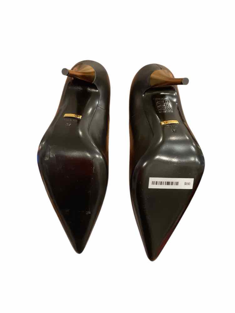 GUCCI Size 37 Black Shoes
