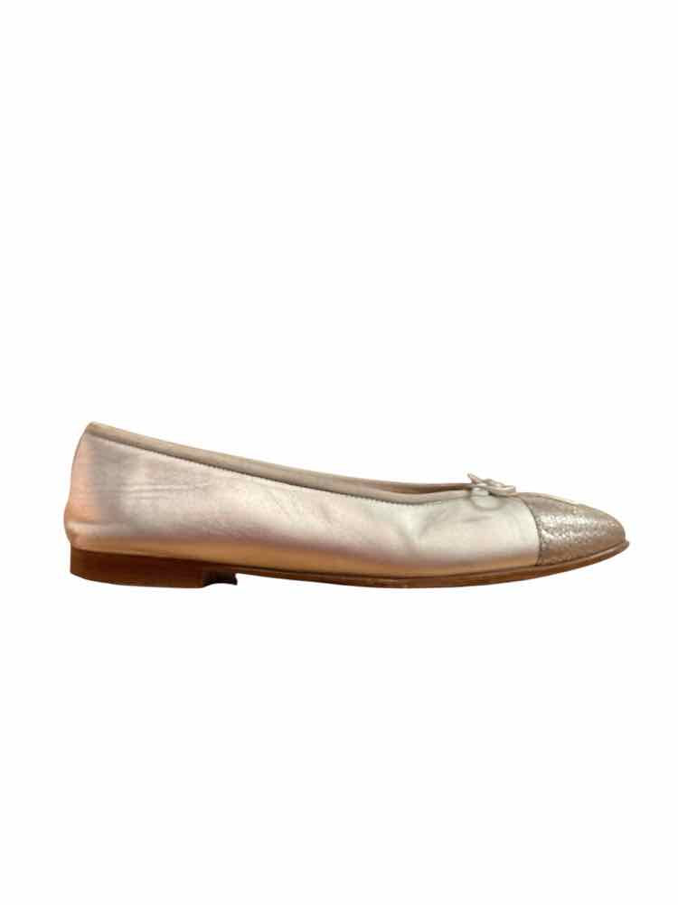 Chanel Size 38.5 silver Shoes
