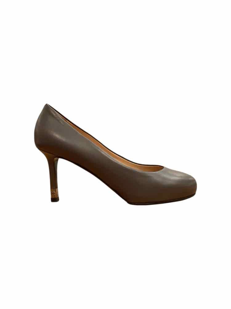 Chanel Size 38.5 Grey Shoes