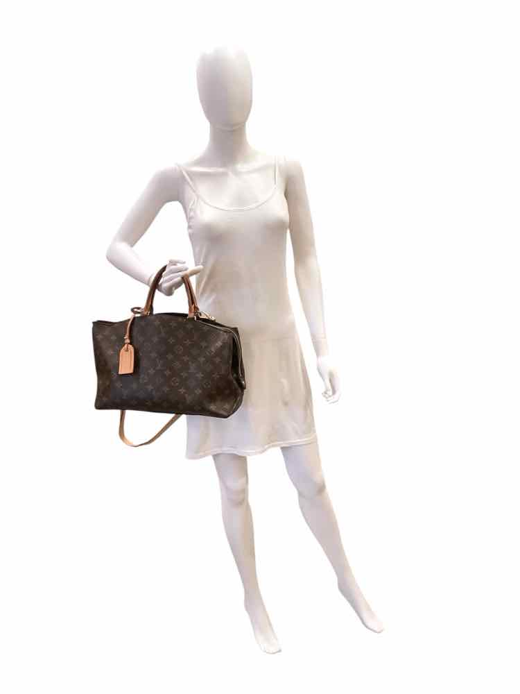 LOUIS VUITTON MONOGRAM Purse