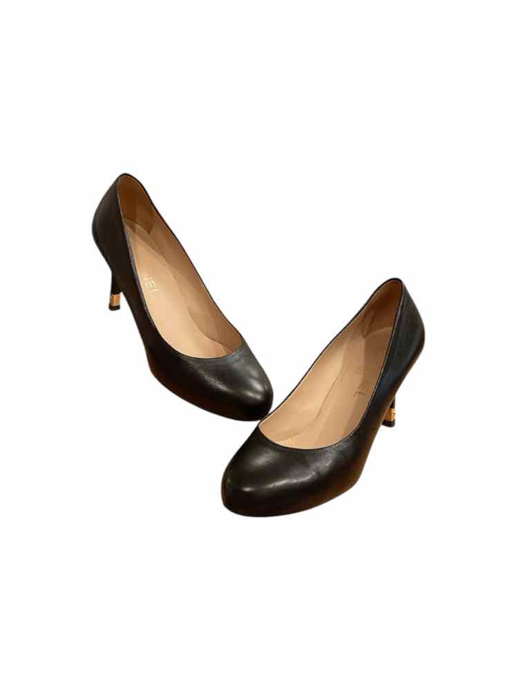 Chanel Size 38.5 Black Shoes