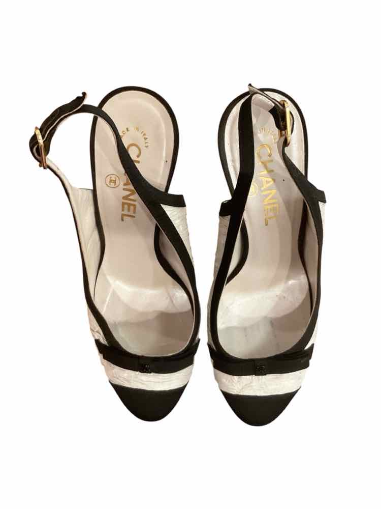 Chanel Size 38 white/black Shoes