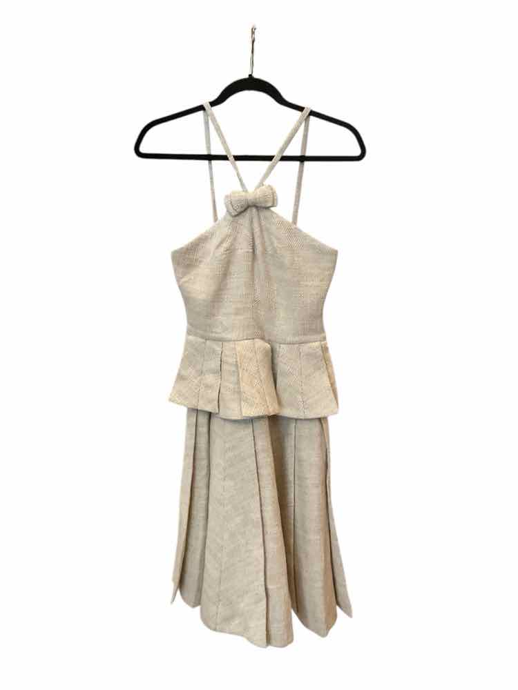 Eskay W-London Size 4 oatmeal Dress