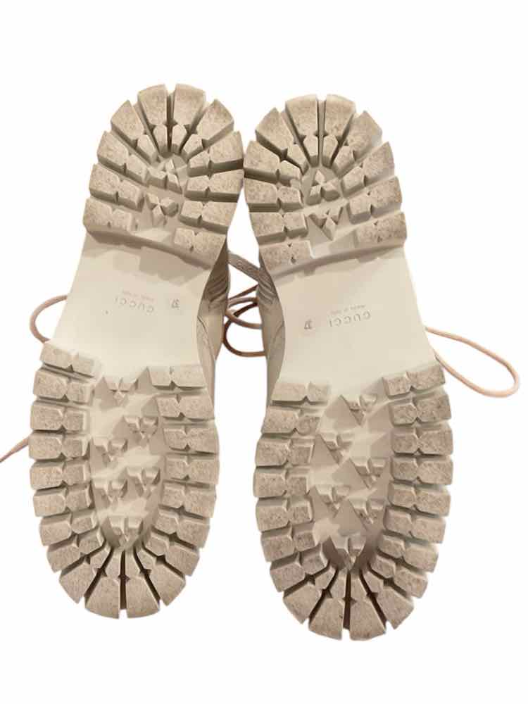 Gucci Size 37 Ivory BOOT