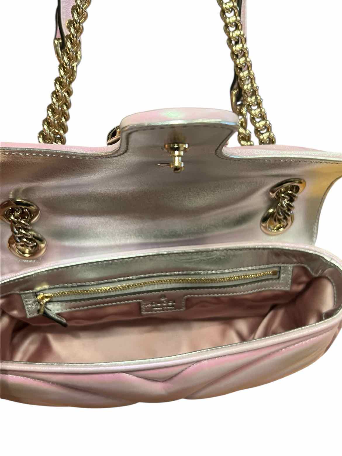 GUCCI Size Medium Iridescent Pink Purse