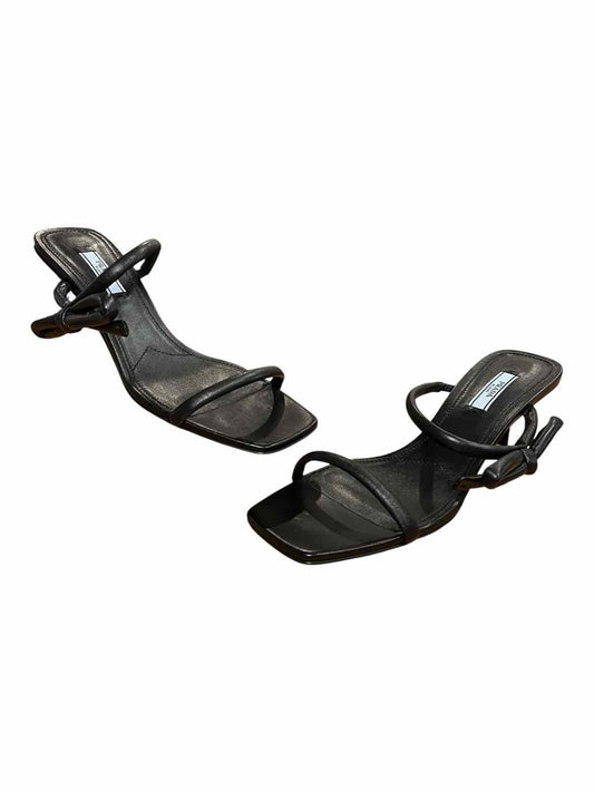Prada Size 38.5 Black Shoes