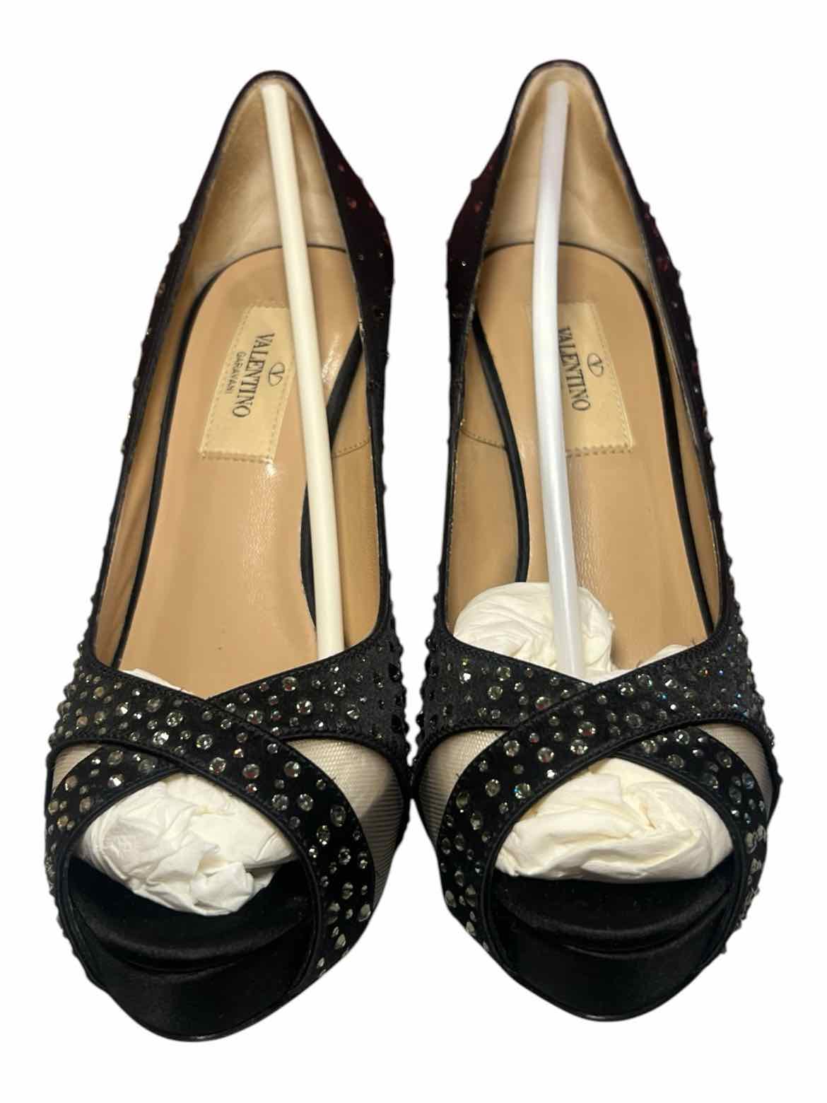 Valentino Size 36 Black Shoes