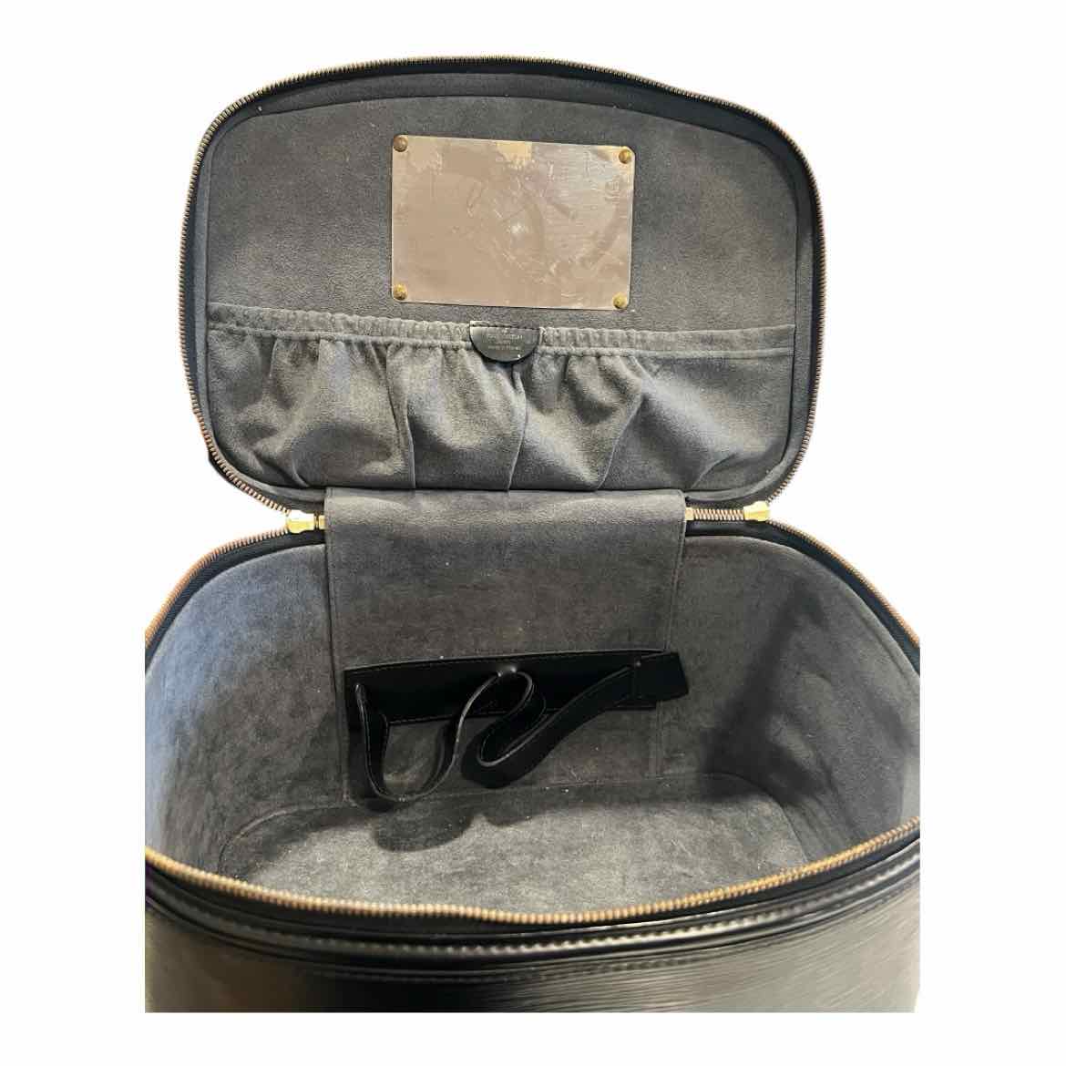 LOUIS VUITTON NOIR ACCESSORIES