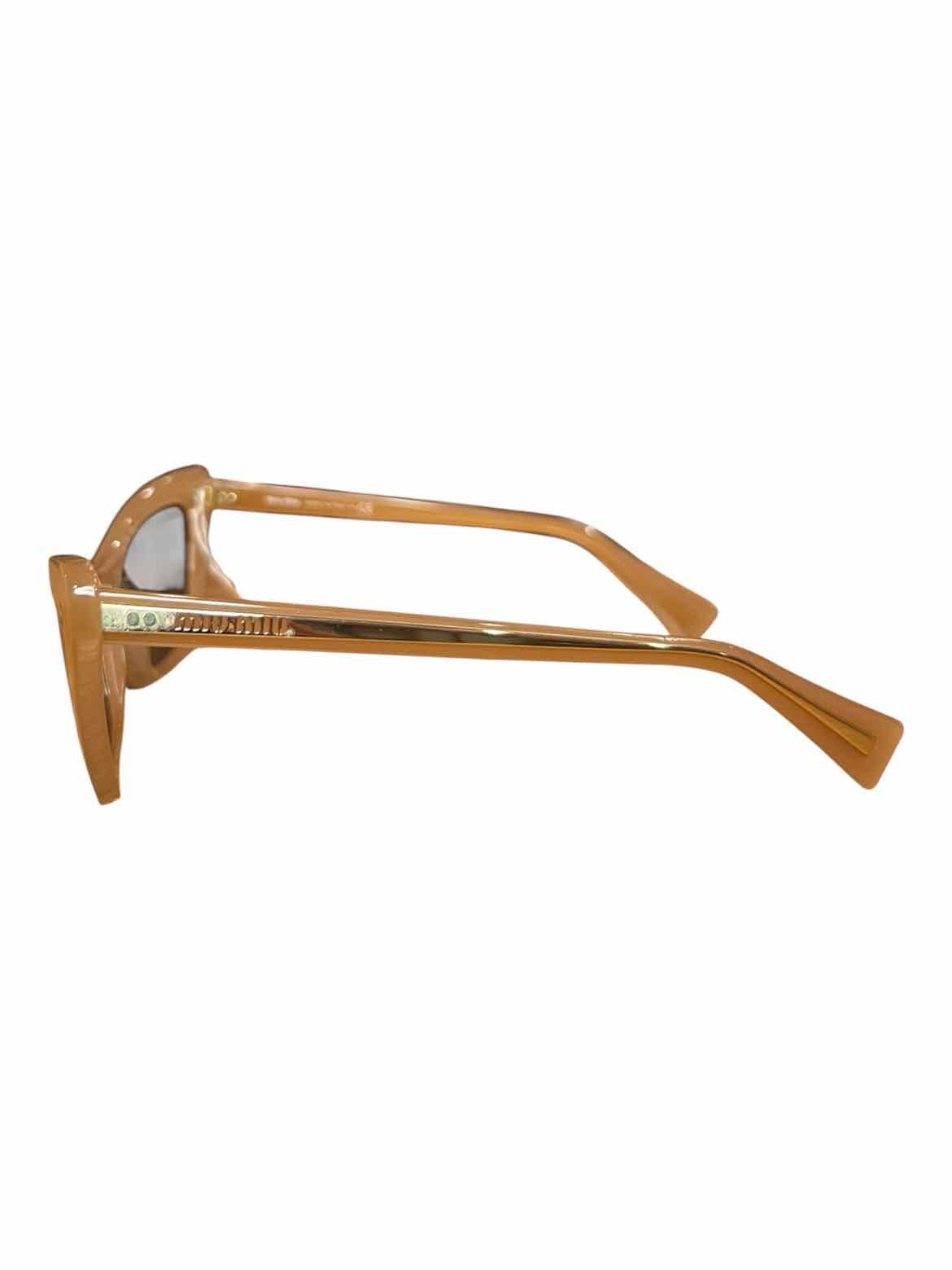 miu miu Peach sunglasses