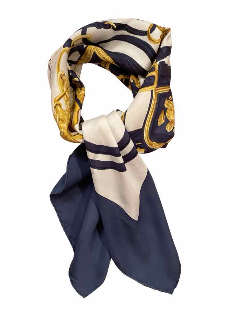 Hermes Size 90 wh/blue Scarf