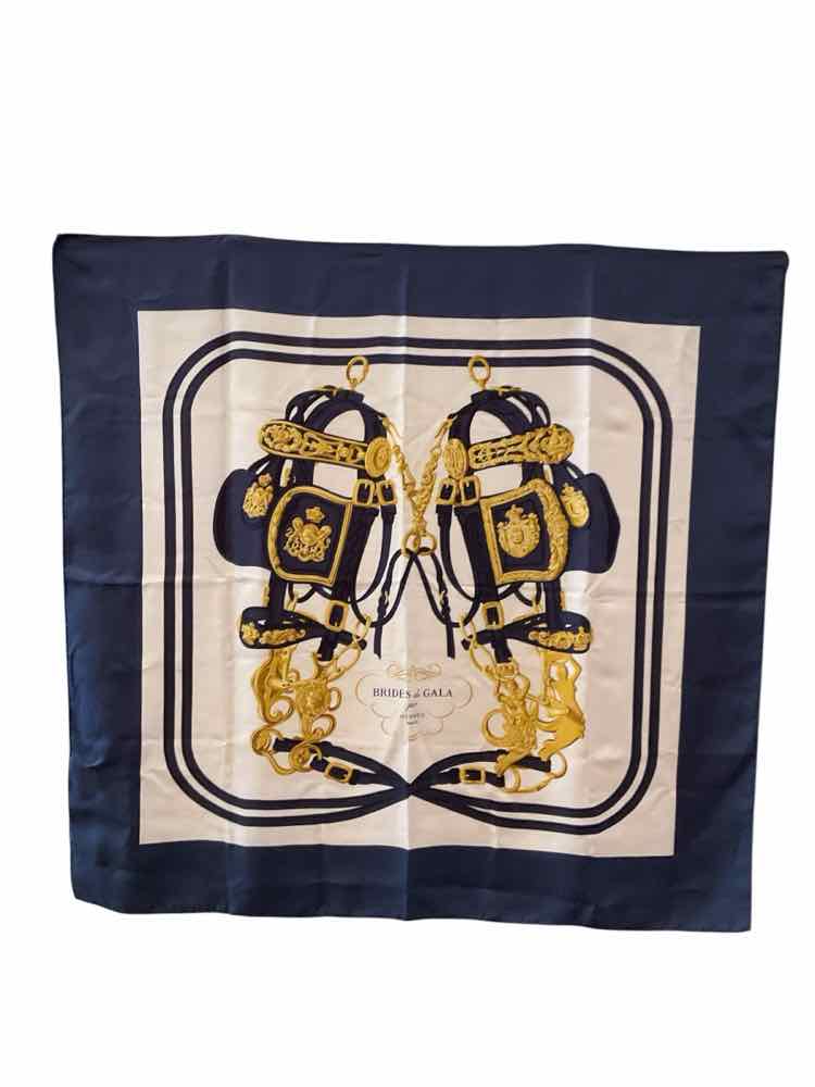 Hermes Size 90 wh/blue Scarf