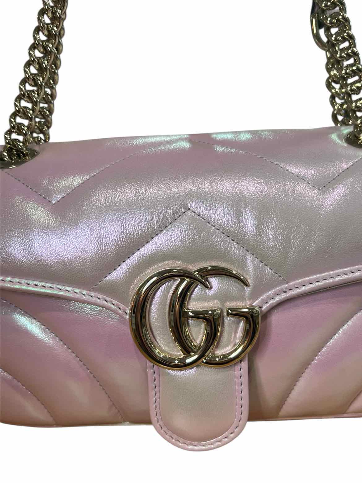 GUCCI Size Medium Iridescent Pink Purse