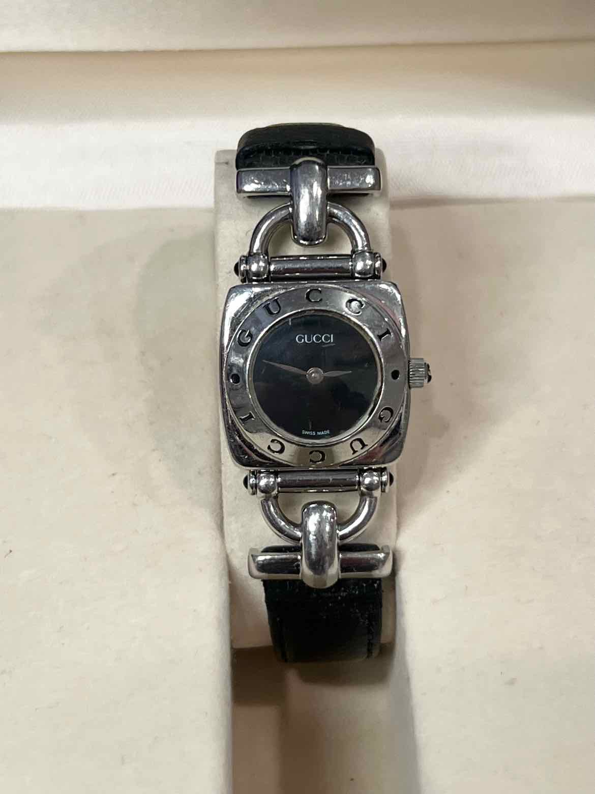 GUCCI black/silver Watch