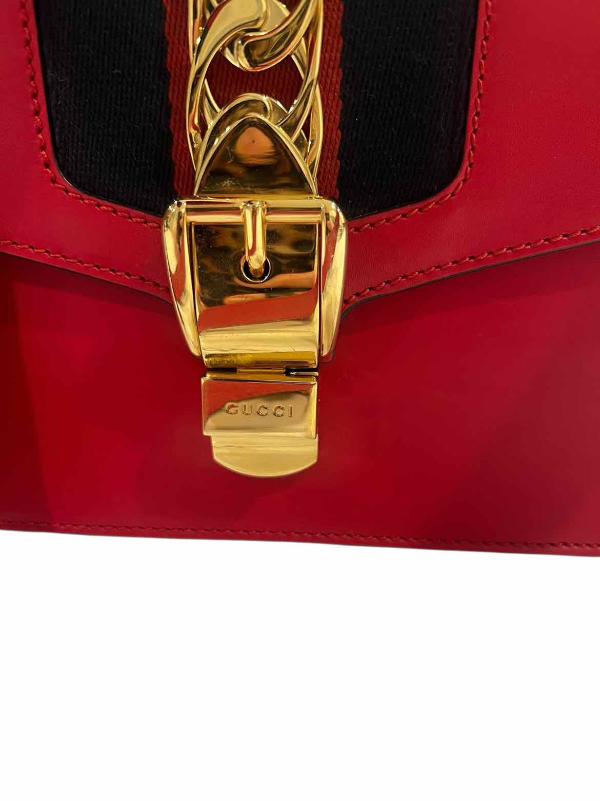 GUCCI Hibiscus Red Purse