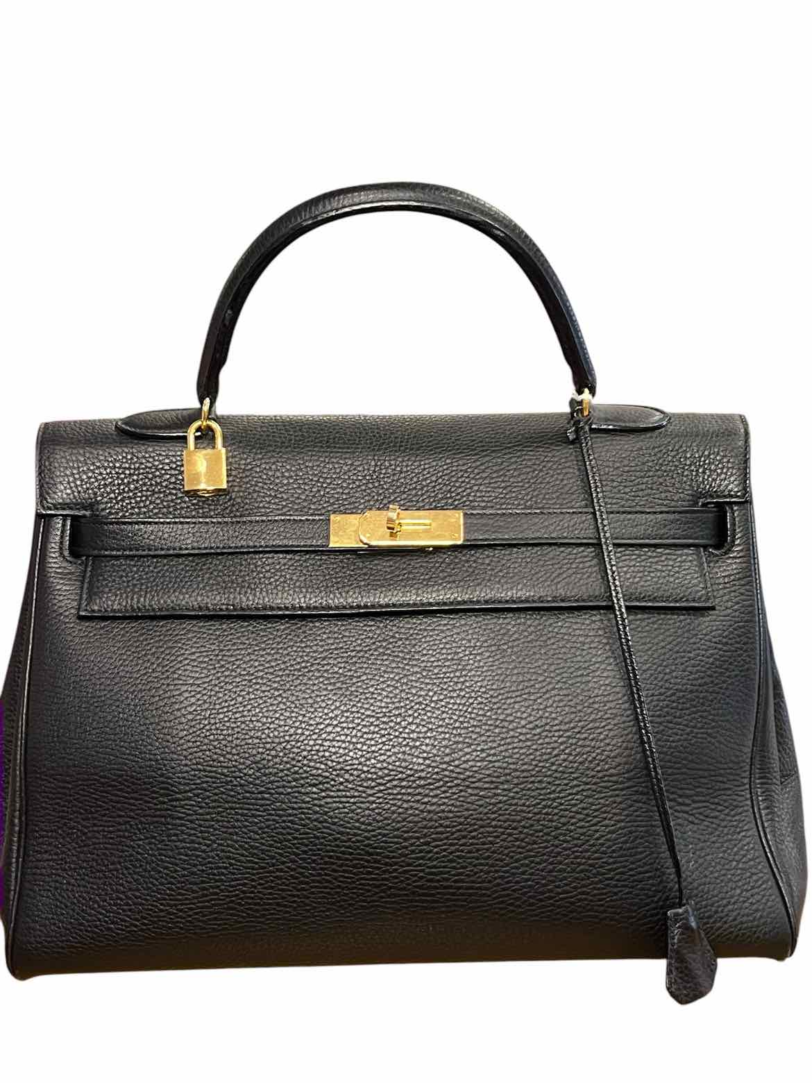 BOUTIQUE Size Large Black Purse