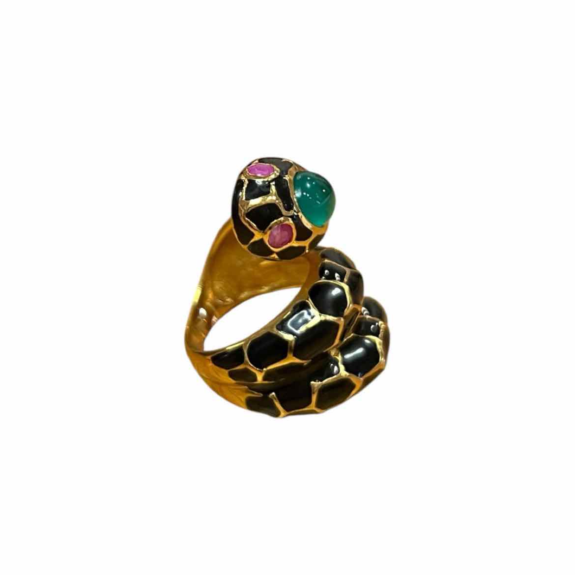 Zalvage Size 5.5 gold/blk/grn/red Ring