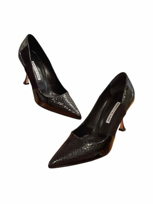 Manolo Blahnik Size 38 Black Shoes