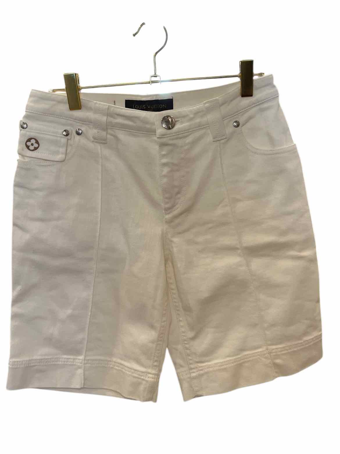 LOUIS VUITTON Size 36 White Shorts