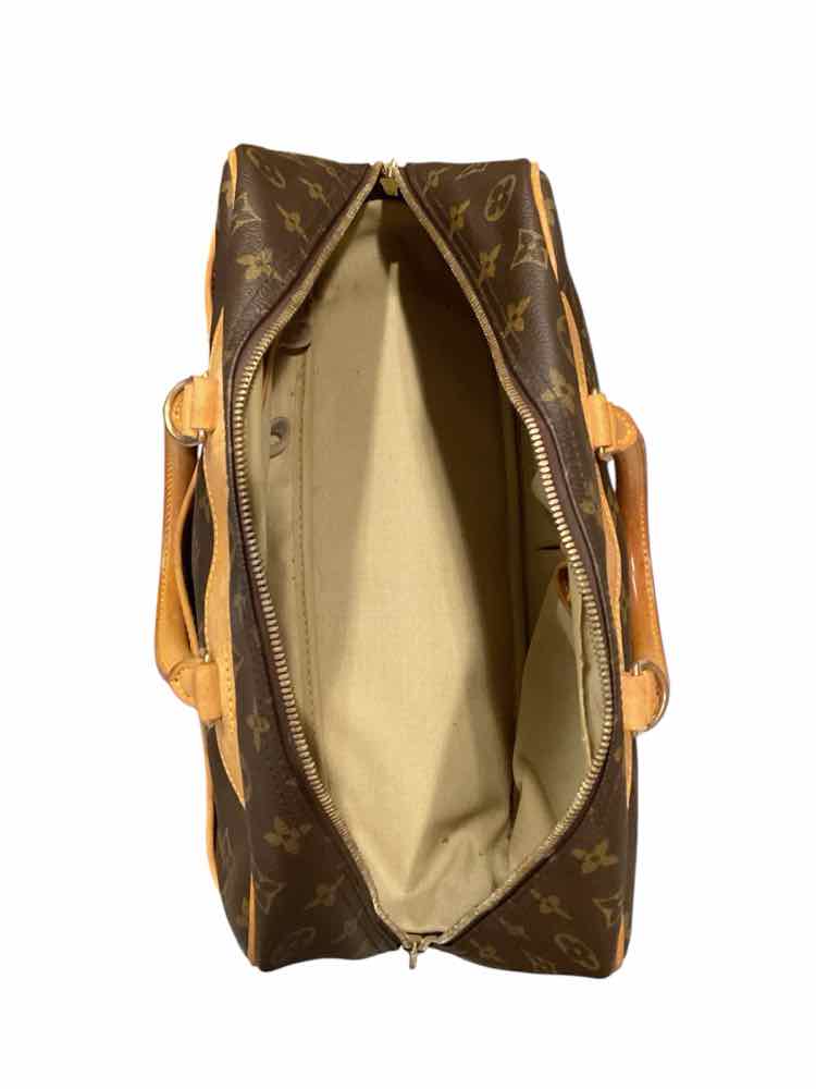Louis Vuitton Size Large Monogram Deauville Purse