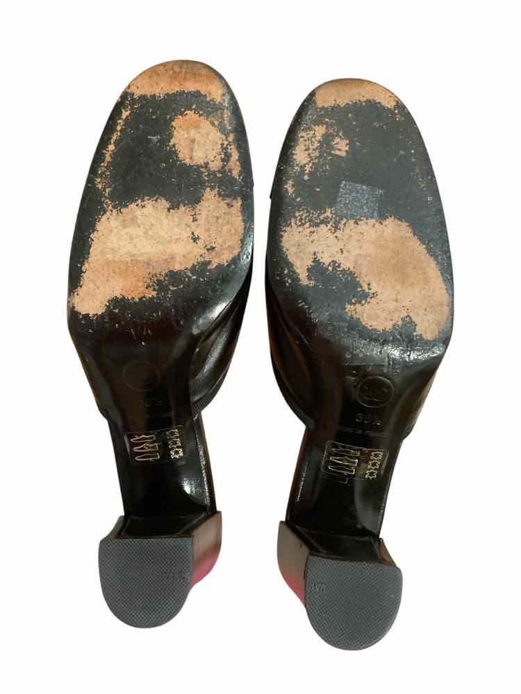 Chanel Size 38.5 Black Shoes