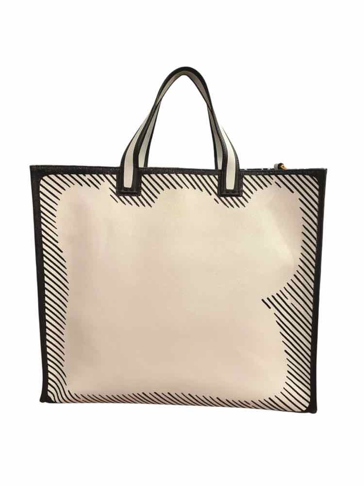 Fendi white/black Purse
