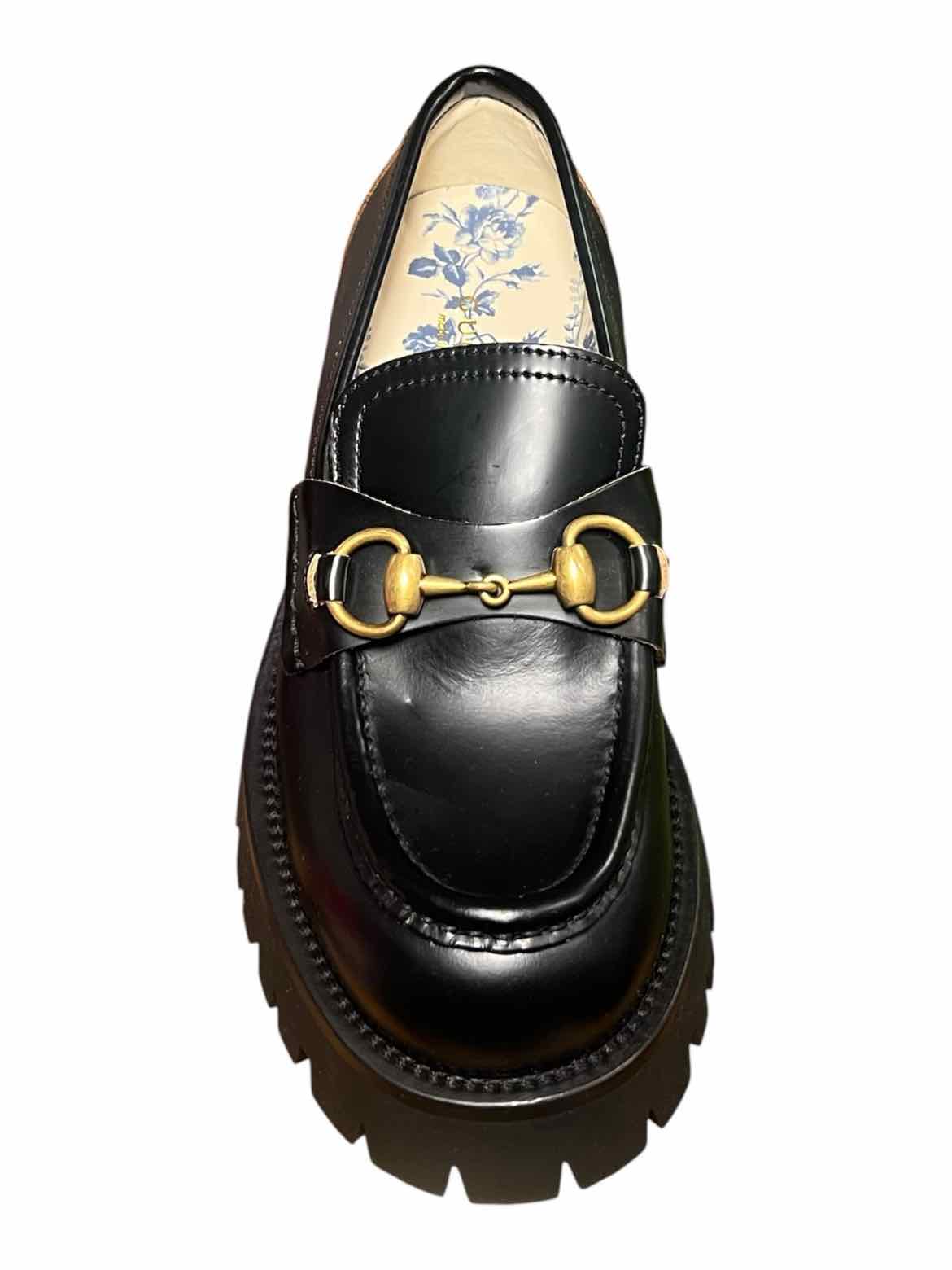 GUCCI Size 36.5 black/gold hardware Shoes