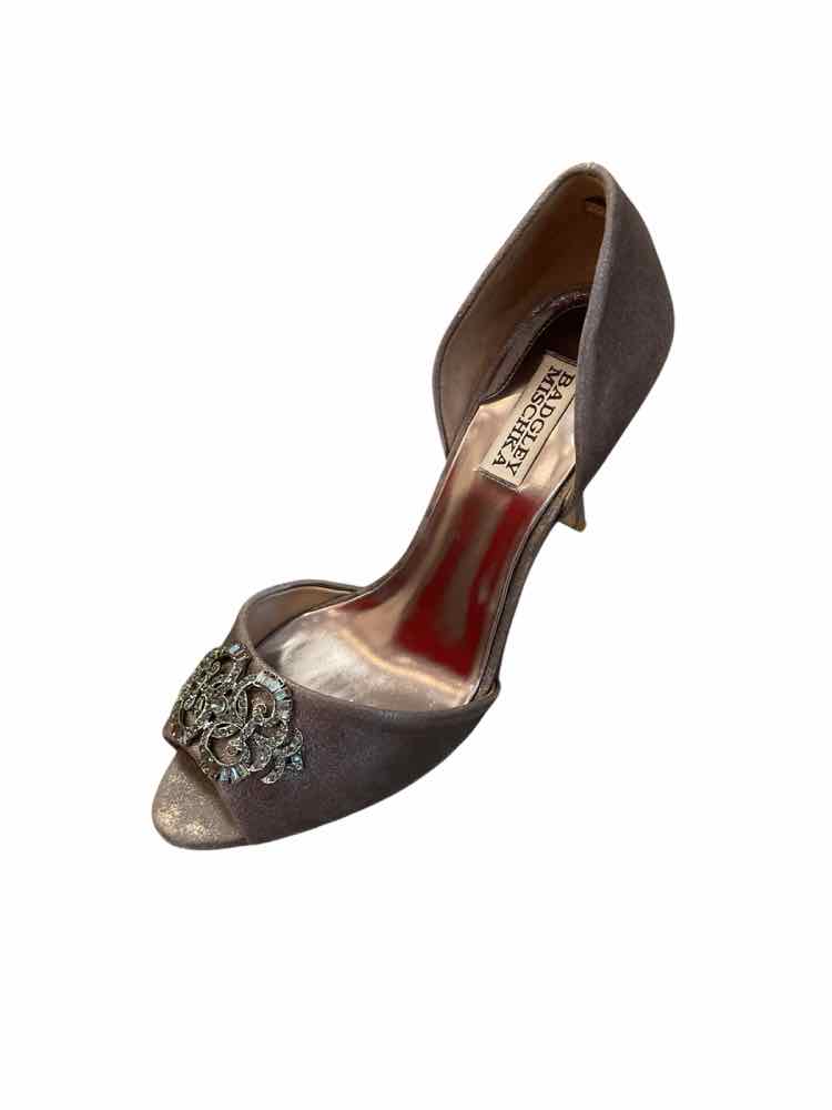 BADGLEY MISCHKA Size 8 Bronze Shoes