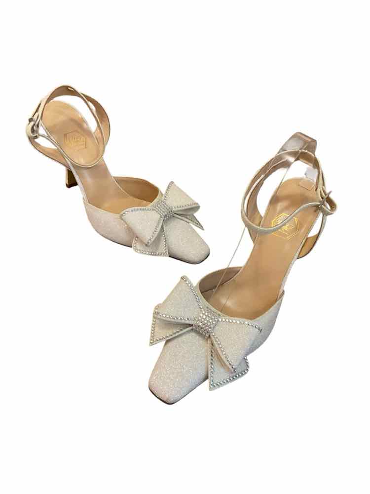 Nalebe by Amina Means Size 40.5 white/silver Shoes