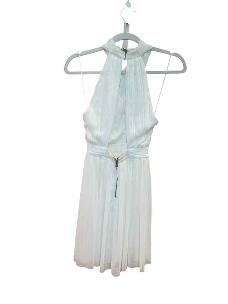 Alice + Olivia Size 0 Ivory Bridal