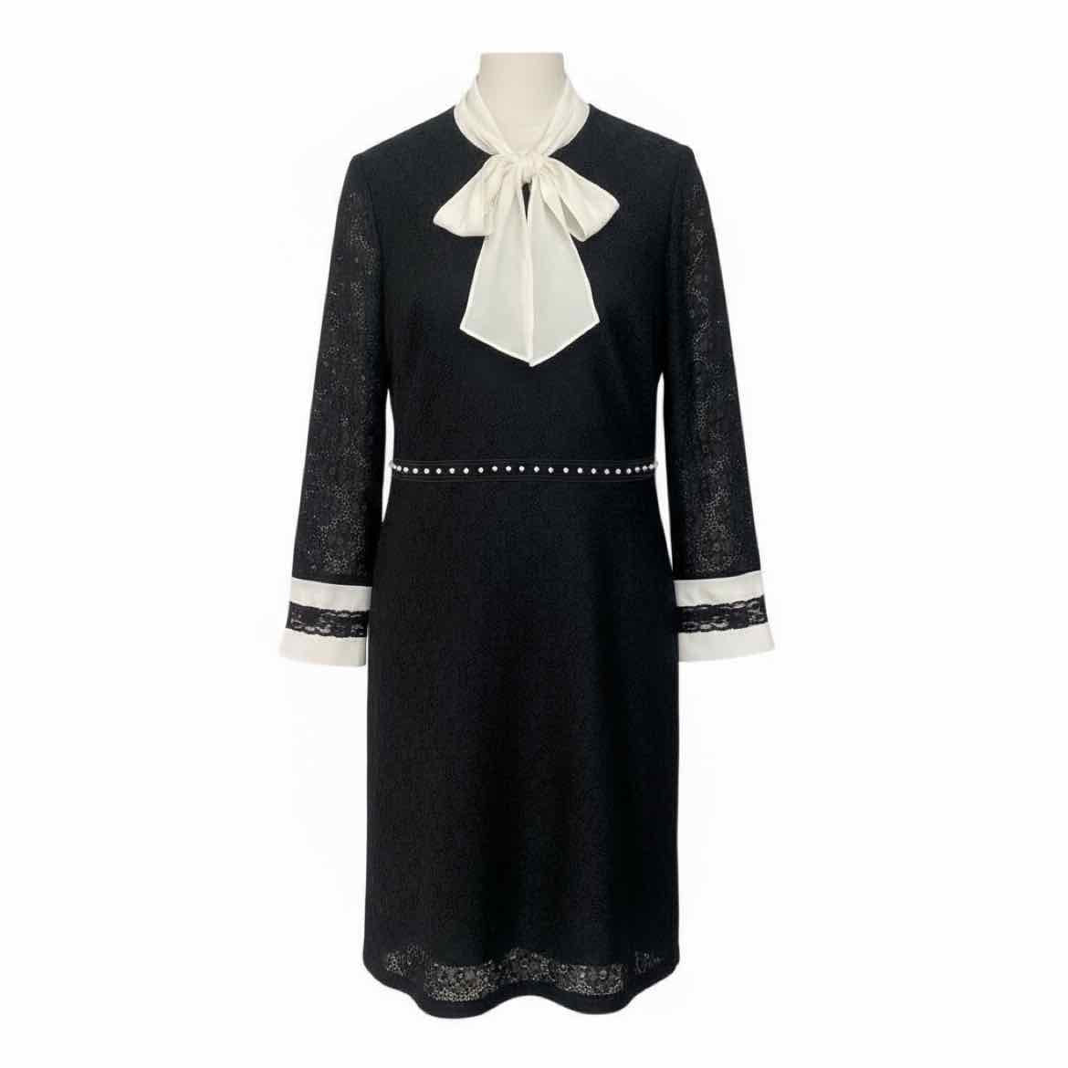 SANDRO Size 40 Black/White Dress