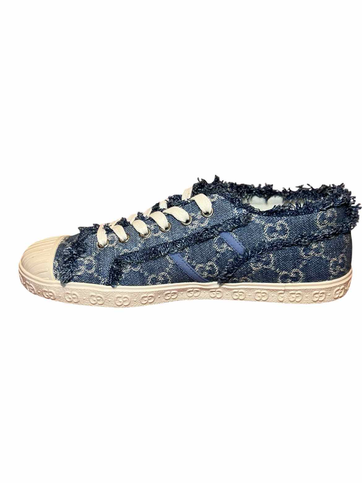 GUCCI Size 38 BLUE/WHITE Shoes