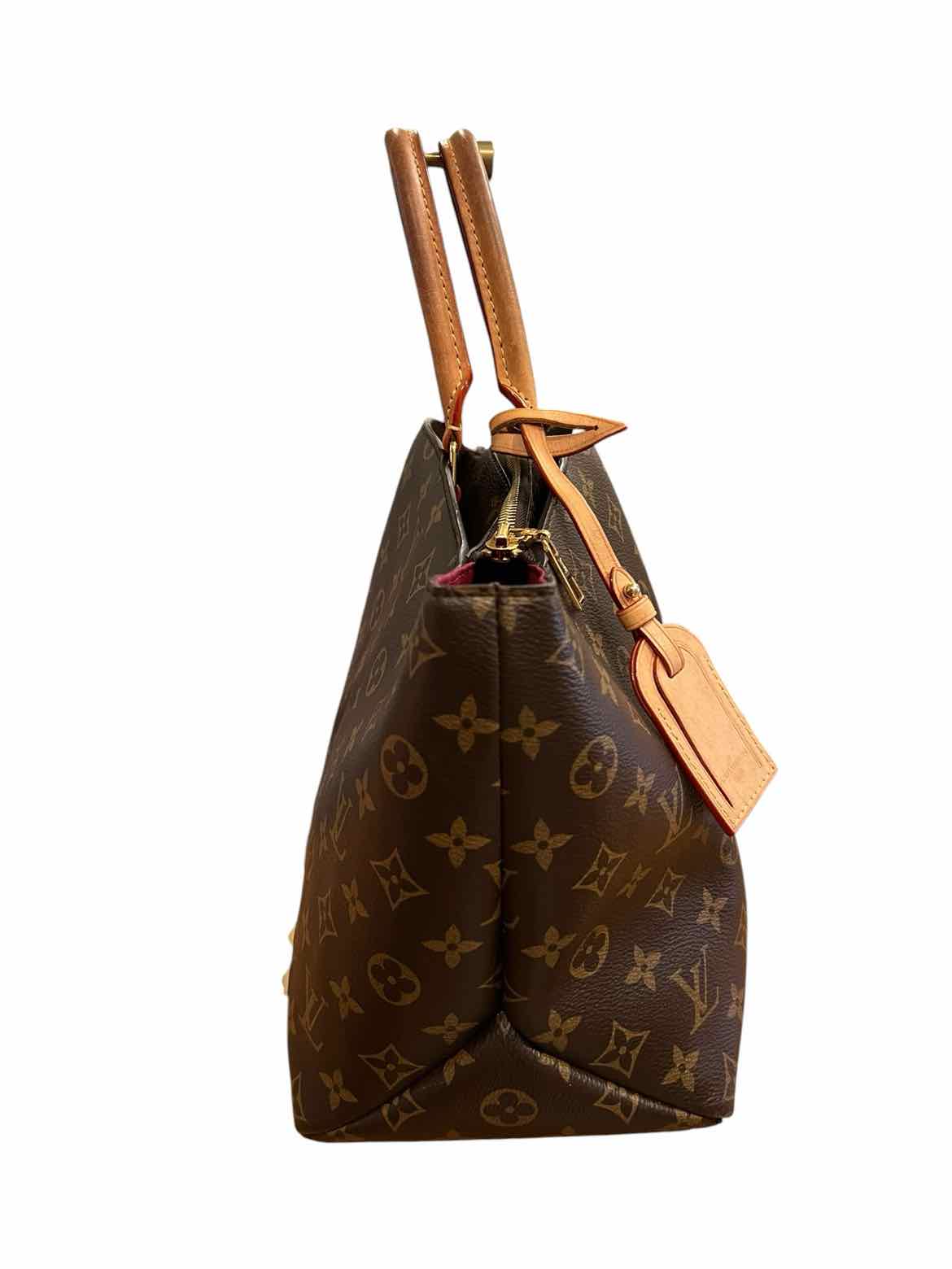 LOUIS VUITTON MONOGRAM Purse