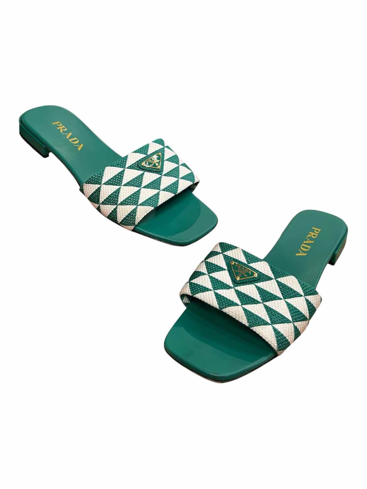 Prada Size 38.5 green/white Shoes