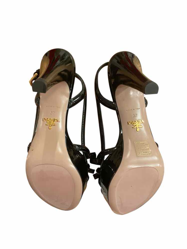 Prada Size 37 black patent Shoes
