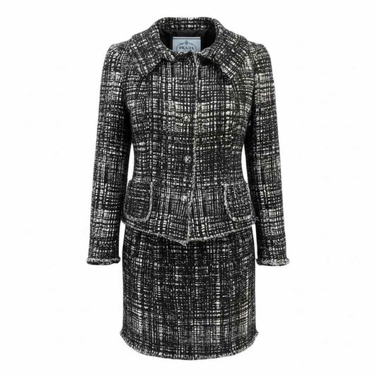 Prada Size 40 BLK/WH suit