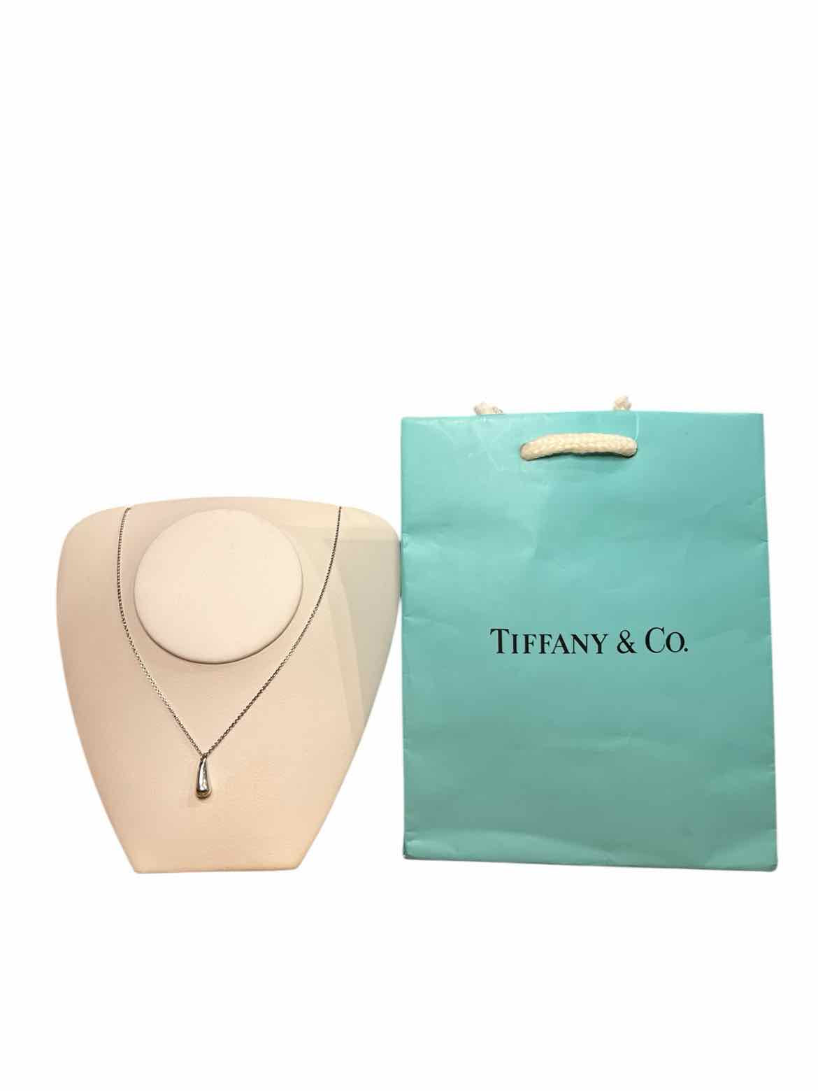 Tiffany & Co. Size 16 inch Sterling Necklace