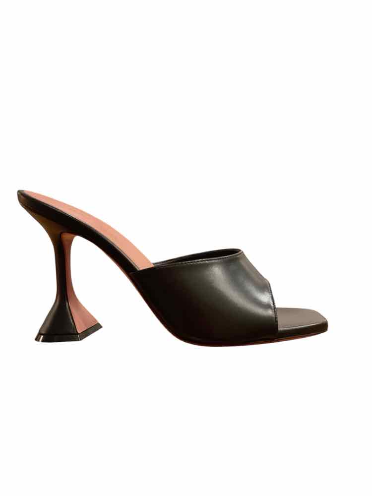 Amina Muaddi Size 38.5 Black Lupita Slipper 95 Shoes